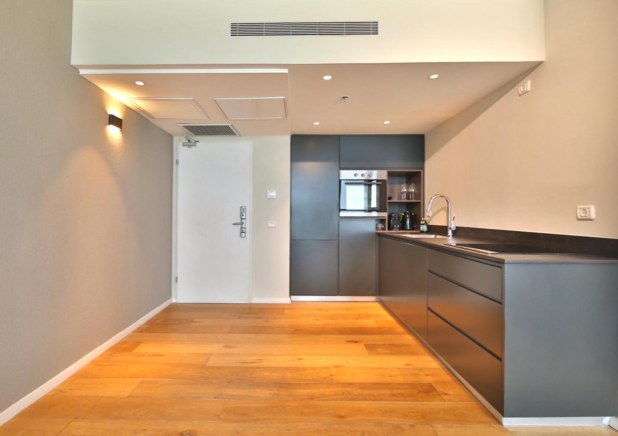 Luxury Suites By Notaly Ariel - Carmel Beach Haifa Habitación foto