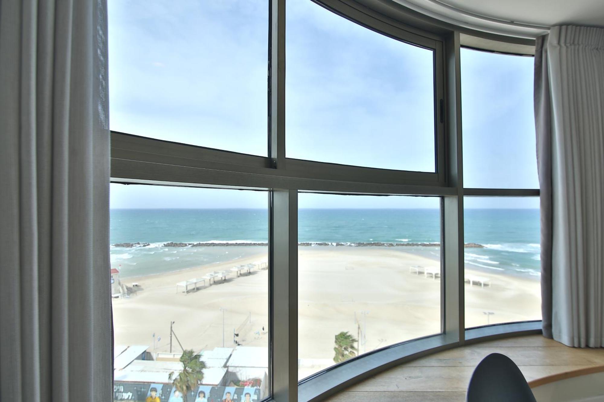 Luxury Suites By Notaly Ariel - Carmel Beach Haifa Habitación foto